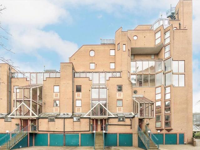 House for rent in St. George in the East, Wapping