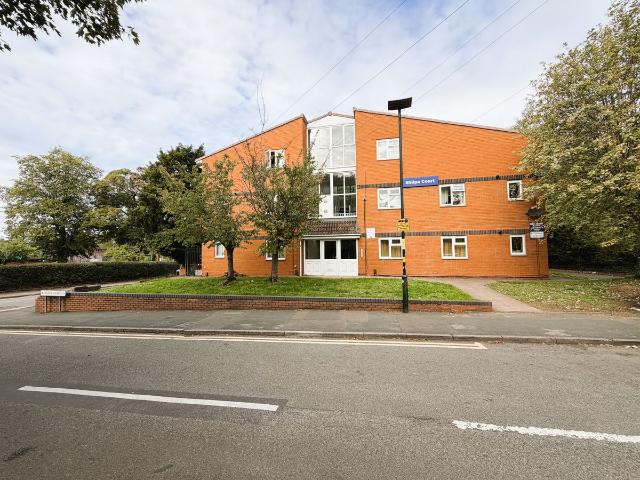 Apartment for rent in Wake Green, Birmingham