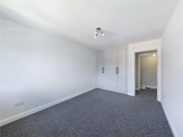 Apartment for rent in London Borough of Hounslow, Feltham
