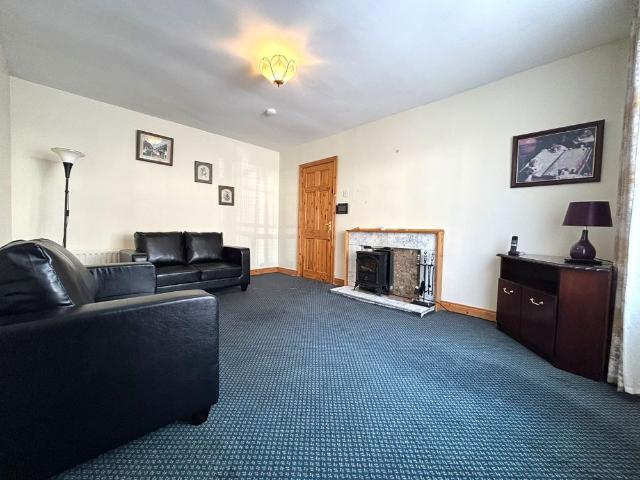 House to rent in Bluebell, North Tipperary