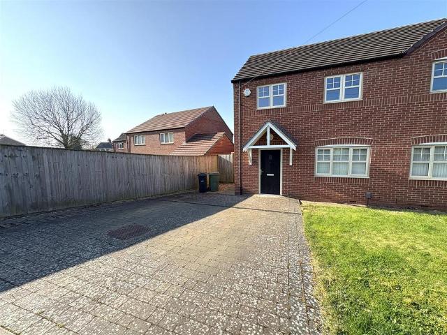 House for rent in Hasbury, West Midlands