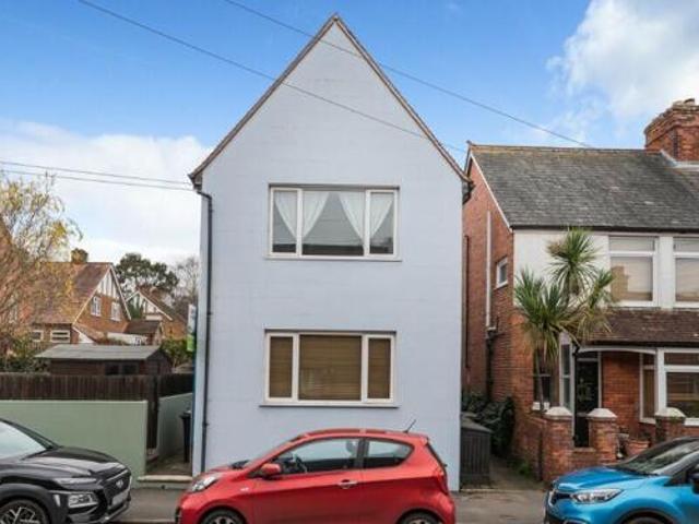 House for sale in Littlecote, West Sussex