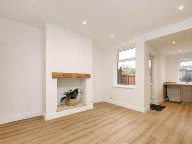 House for sale in Loundsley Green, East Midlands
