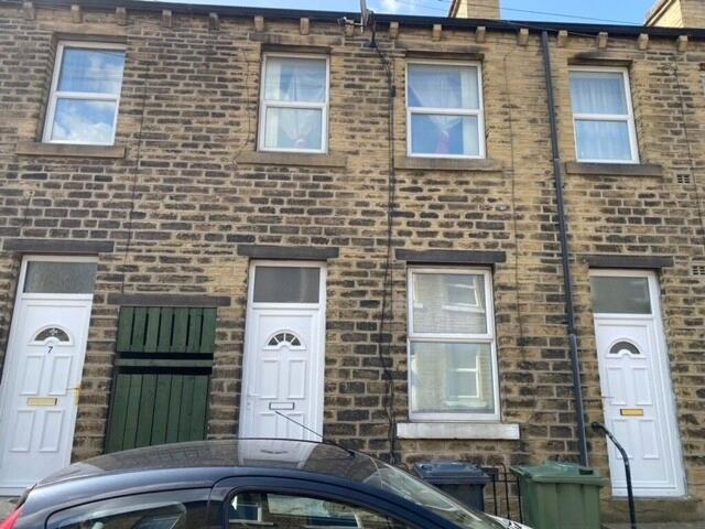 House for rent in Huddersfield, West Yorkshire
