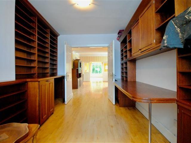 House to rent in Blackrock