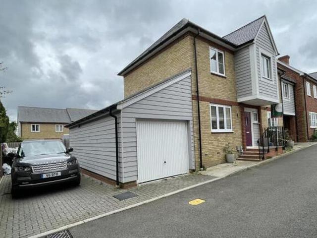 House for sale in Broomfield, Chelmsford