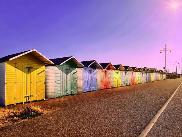 Apartment for rent in Roselands, Eastbourne