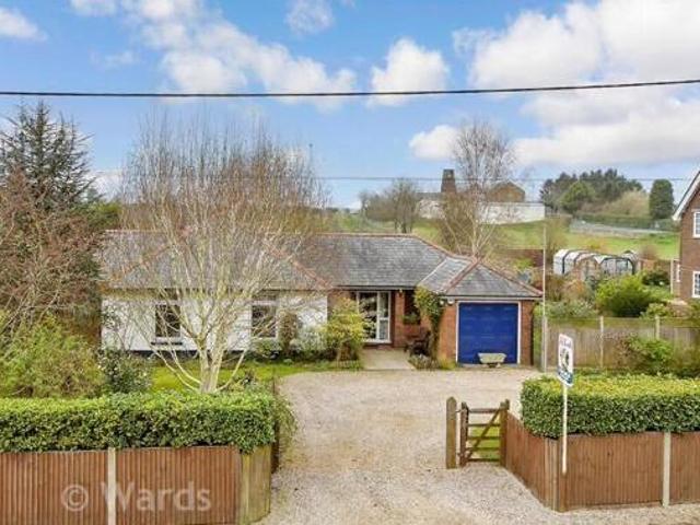House for sale in Oad Street, Kent