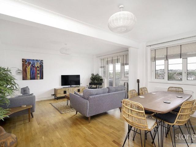 Apartment for rent in Cricklewood, Greater London