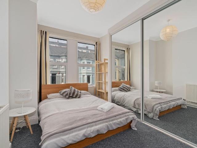 Apartment for rent in Lipson Vale, Mount Wise