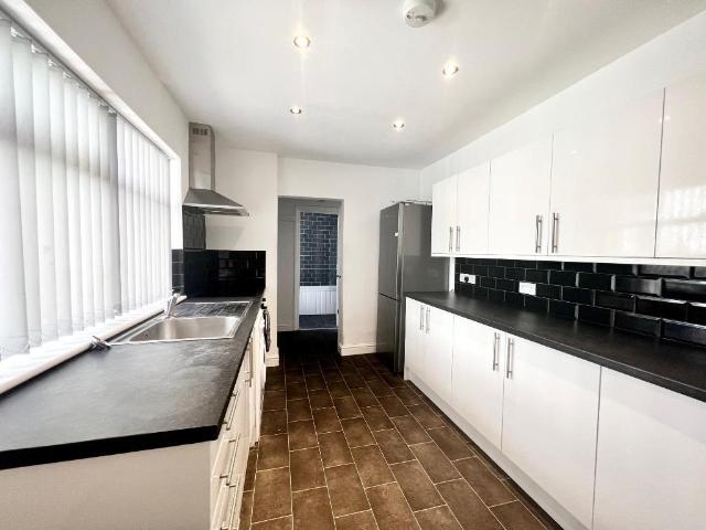 House for rent in Stoke, Stoke-on-Trent