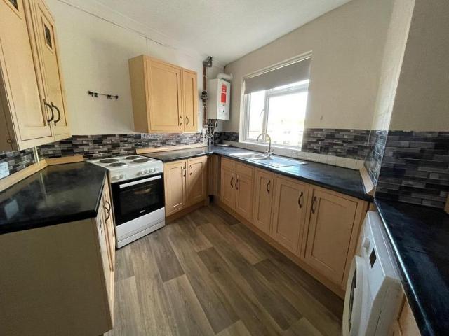 Apartment for rent in Lower Halliford, Surrey