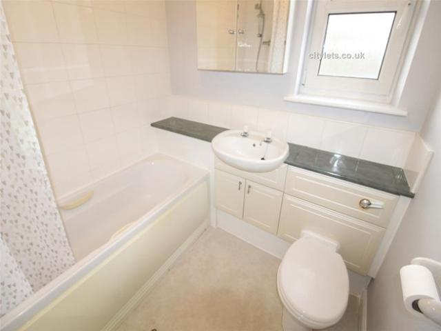 Flat for rent in Ashgrove, Ballindoch