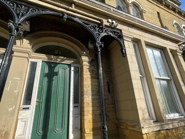 Room for rent in Great Horton, West Yorkshire