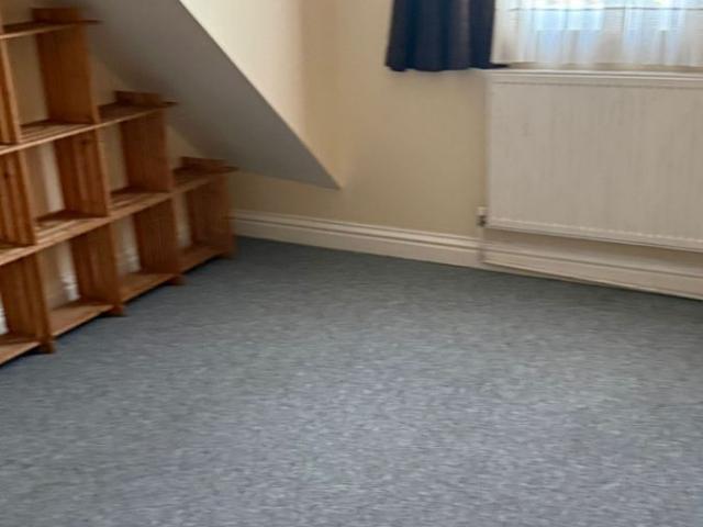 Apartment for rent in Seven Kings, Greater London