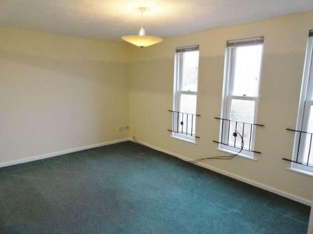 Apartment for rent in North Malvern, Malvern Hills