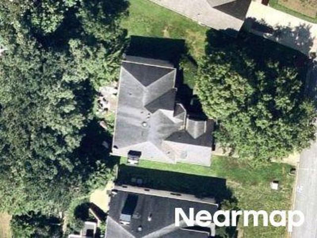 House for sale in Chapel Hills, Douglasville