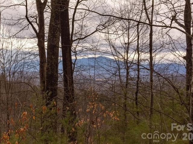 Land for sale in Bakersville, North Carolina