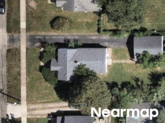 House for sale in Oshkosh, Winnebago County