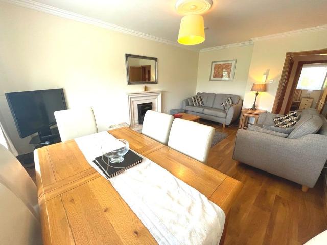 Apartment to rent in Bluebell, North Tipperary
