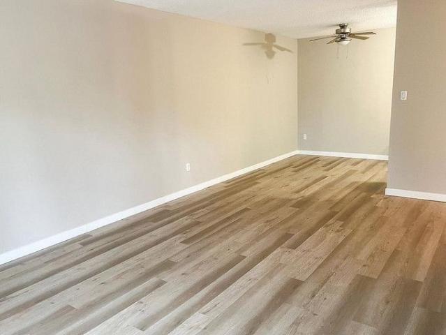 Apartment for rent in Johnston Heights, Surrey