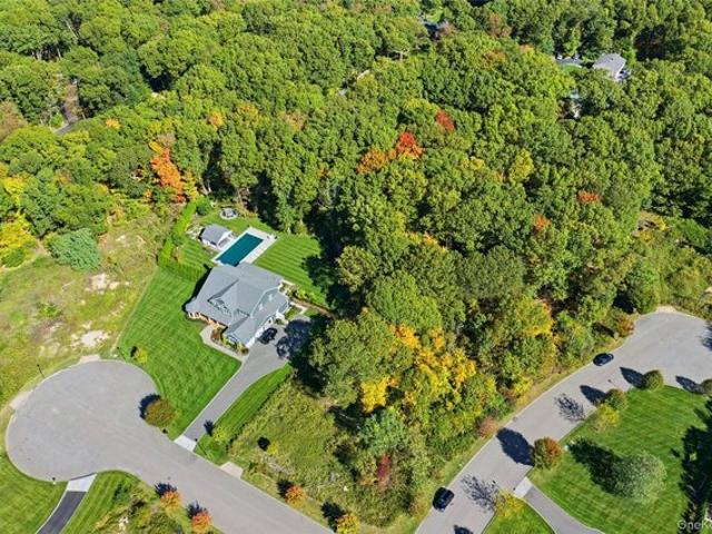 House for sale in Huntington, New York