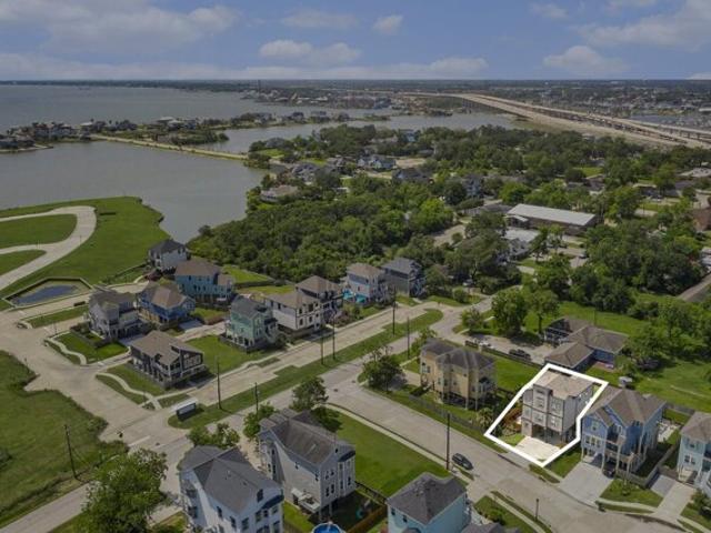 House for sale in Seabrook, Texas