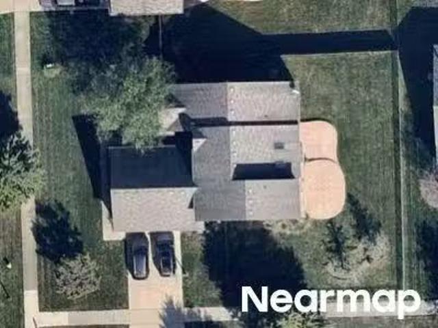 House for sale in Macomb