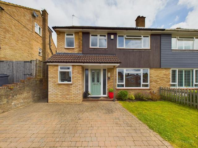House for rent in Beaconsfield and Chepping Wye Community Board, Tylers Green