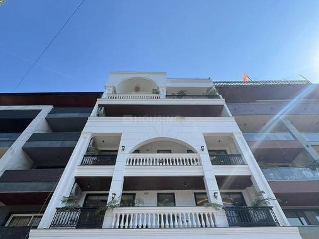 Flat for sale in Hariana