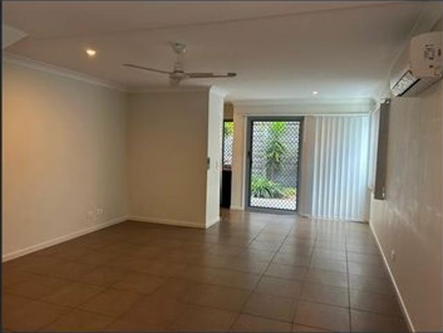 Townhouse for rent in Kallangur, Greater Brisbane