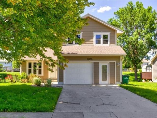 House for sale in West Des Moines, Iowa