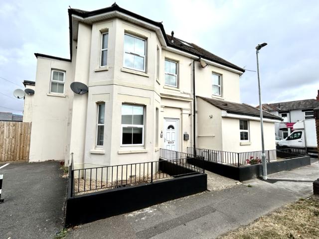 Apartment for rent in Boscombe, Bournemouth