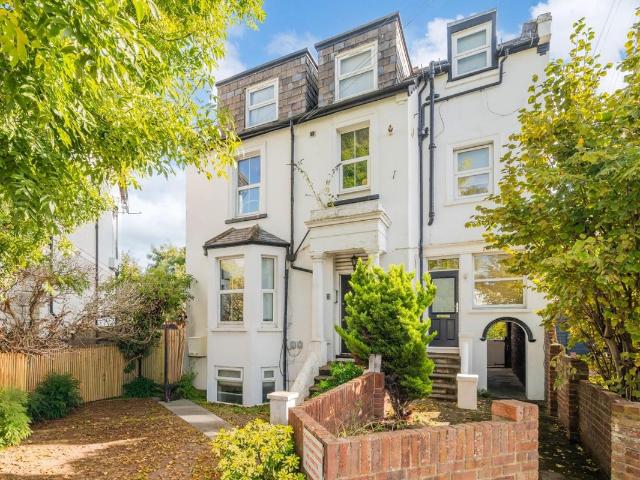 Apartment for rent in Epsom, Epsom and Ewell