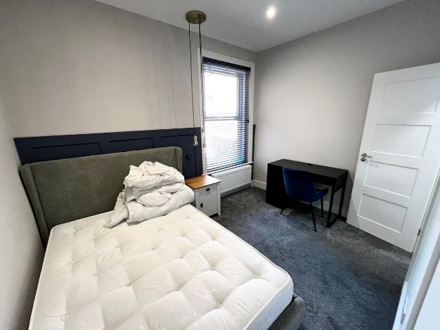Apartment for rent in Branksome, Poole