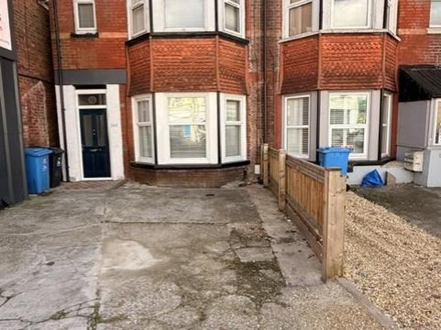 Apartment for rent in Upper Parkstone, Poole
