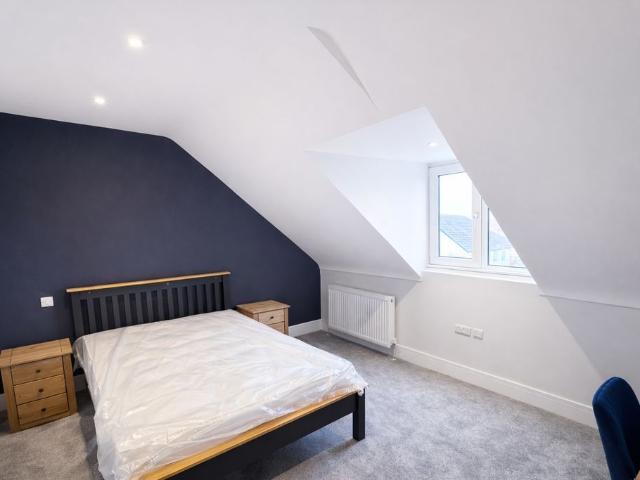 Room for rent in Branksome, Poole