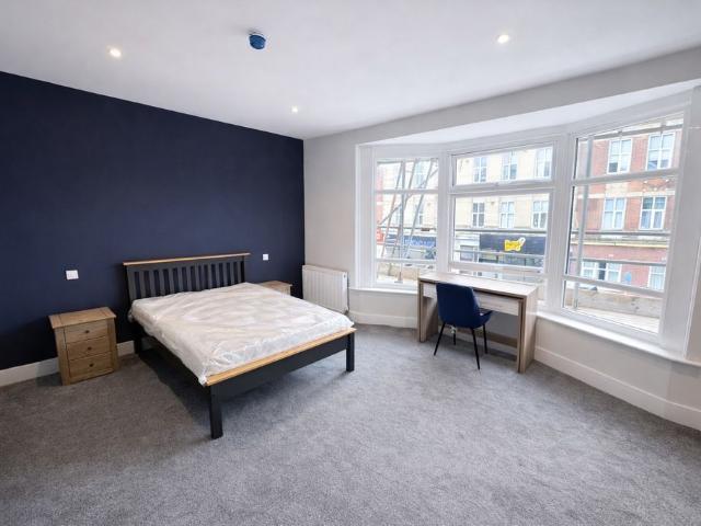 Room for rent in Branksome, Poole