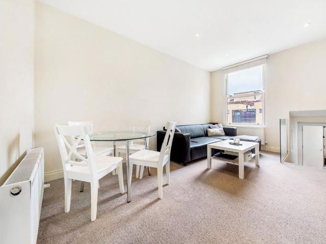 Apartment for rent in London Borough of Lambeth, Greater London