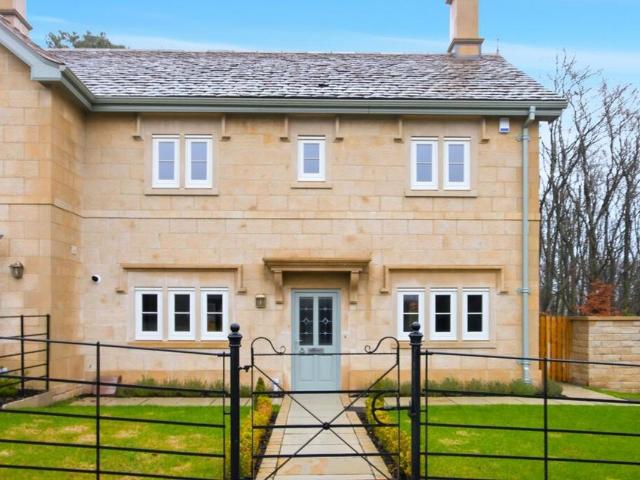 House for rent in Brackenfield, East Midlands