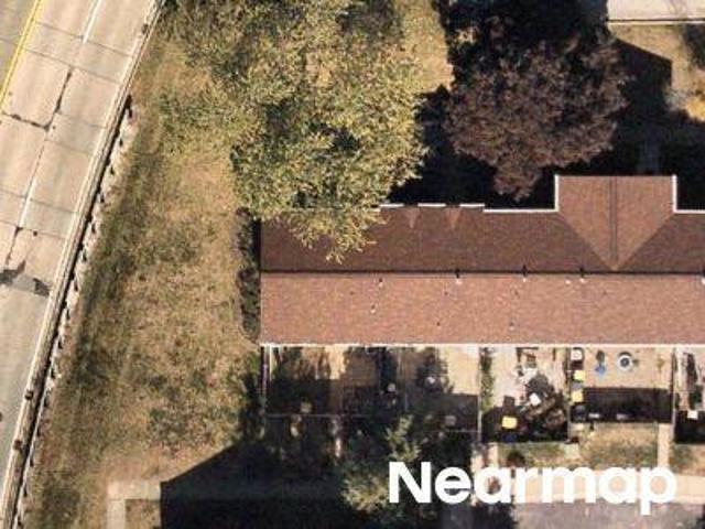Townhouse for sale in Streamwood