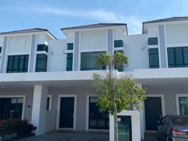 Terraced House for sale in Wellesley, Penang
