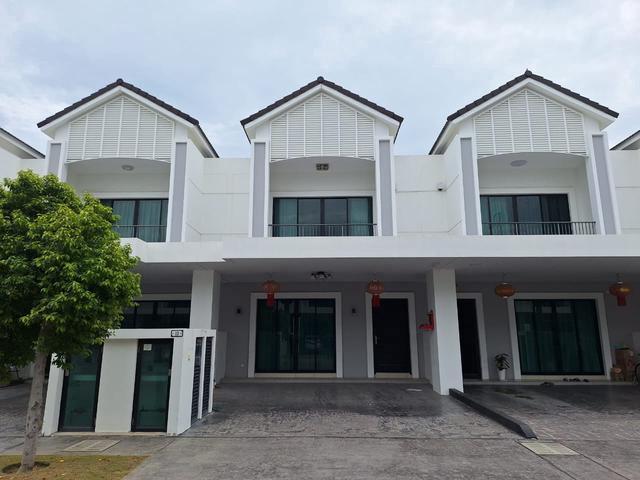 Terraced House for sale in Wellesley, Penang