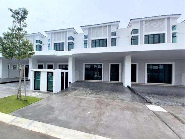 Terraced House for sale in Wellesley, Penang