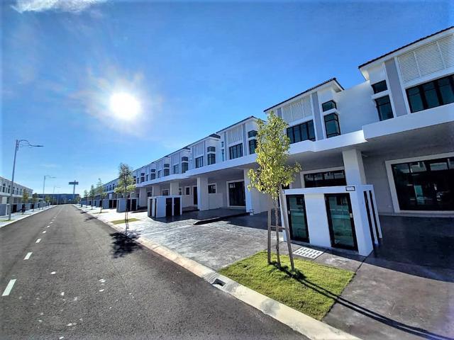 Terraced House for sale in Wellesley, Penang