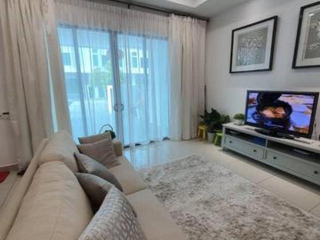 Terraced House for rent in Wellesley, Penang