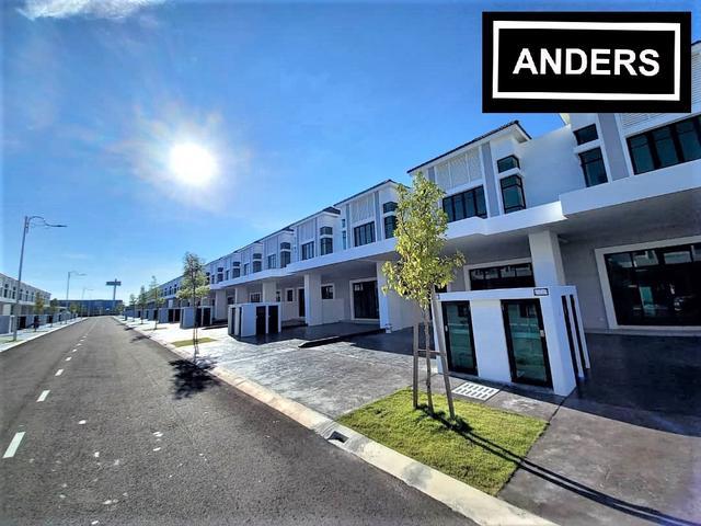 Terraced House for sale in Wellesley, Penang
