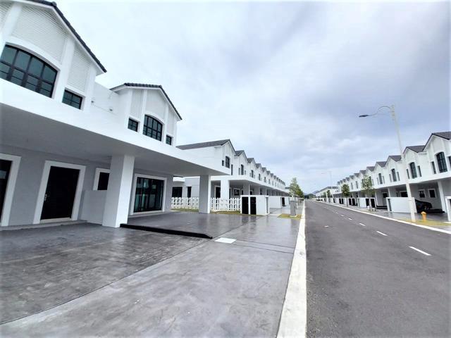 Terraced House for sale in Wellesley, Penang