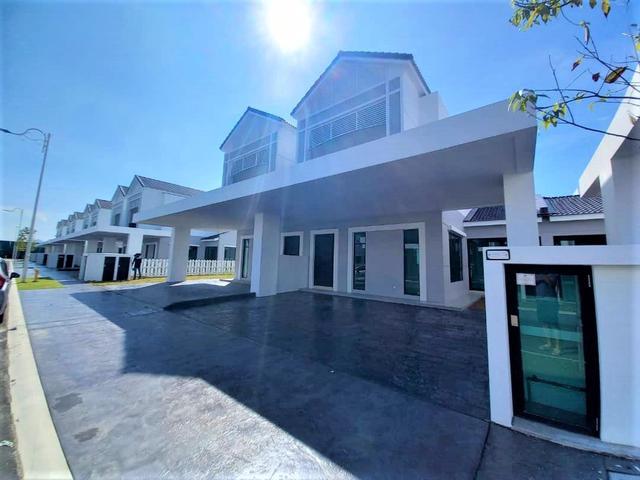 Terraced House for sale in Wellesley, Penang