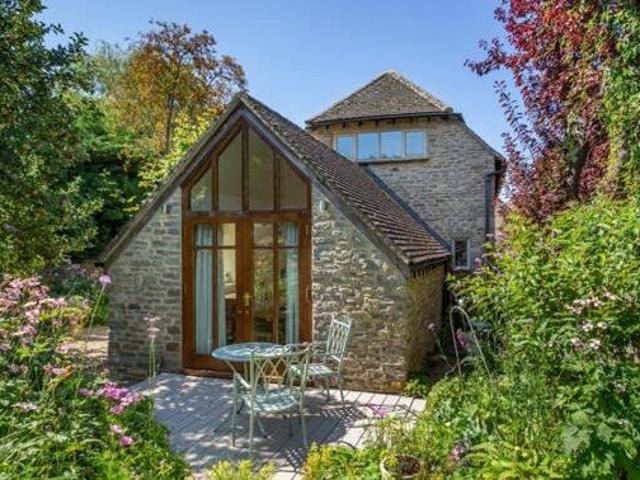 House for sale in Swindon